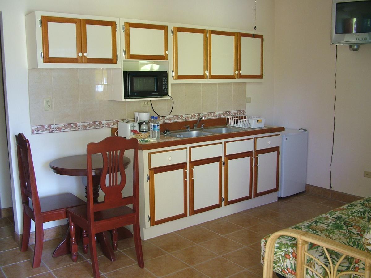 Panchos Villas Caye Caulker Esterno foto