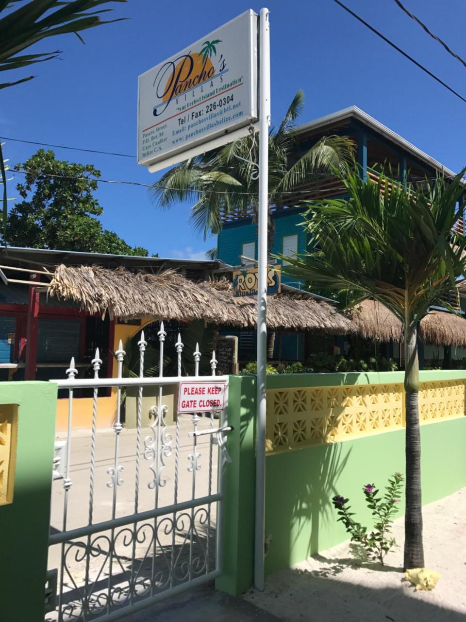 Panchos Villas Caye Caulker Esterno foto